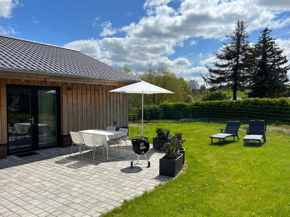 Ferienhaus Auszeit Mit Sauna Schwarz Eksteriør bilde