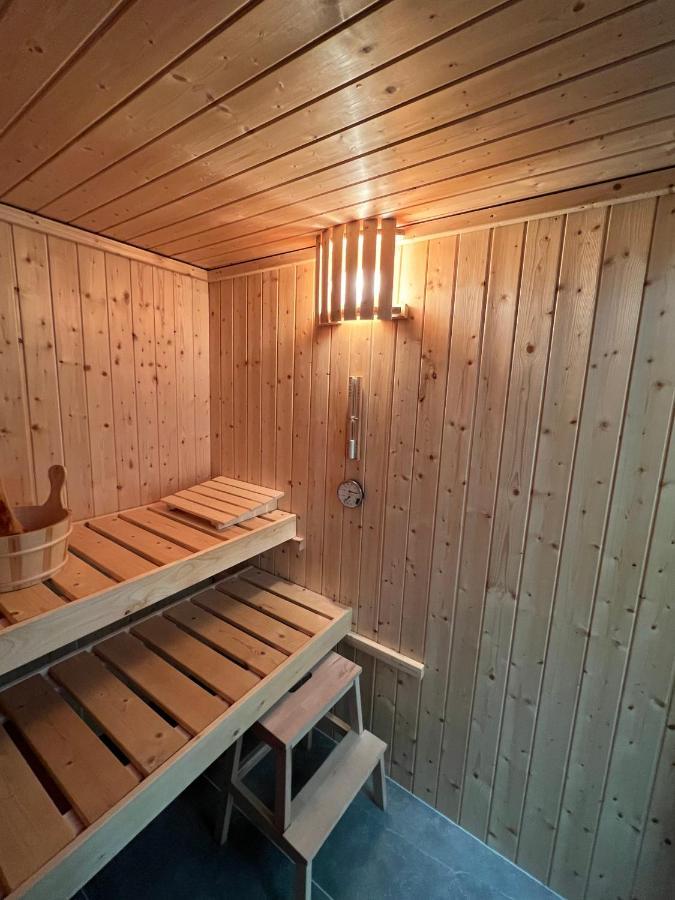 Ferienhaus Auszeit Mit Sauna Schwarz Eksteriør bilde