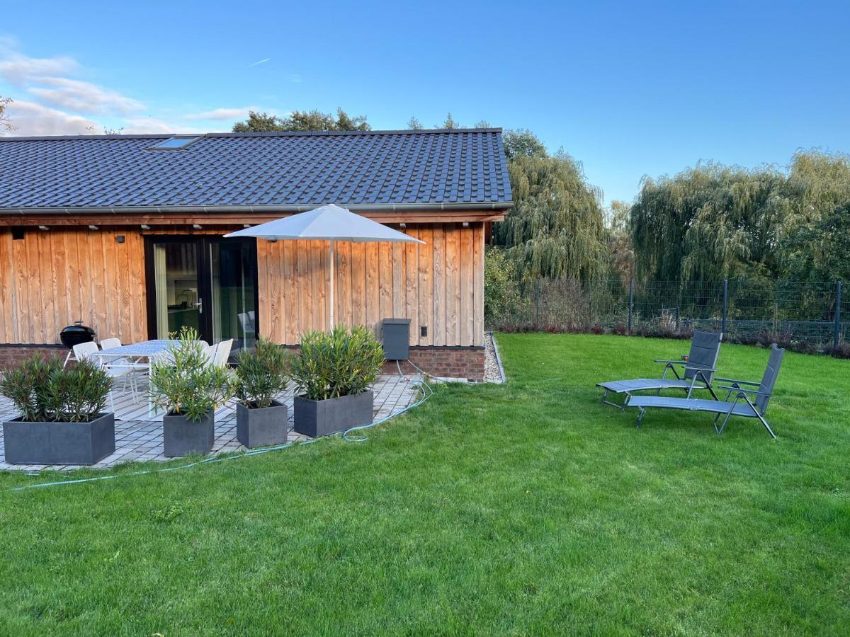 Ferienhaus Auszeit Mit Sauna Schwarz Eksteriør bilde